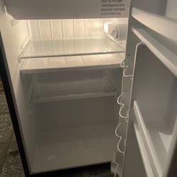 Mini fridge