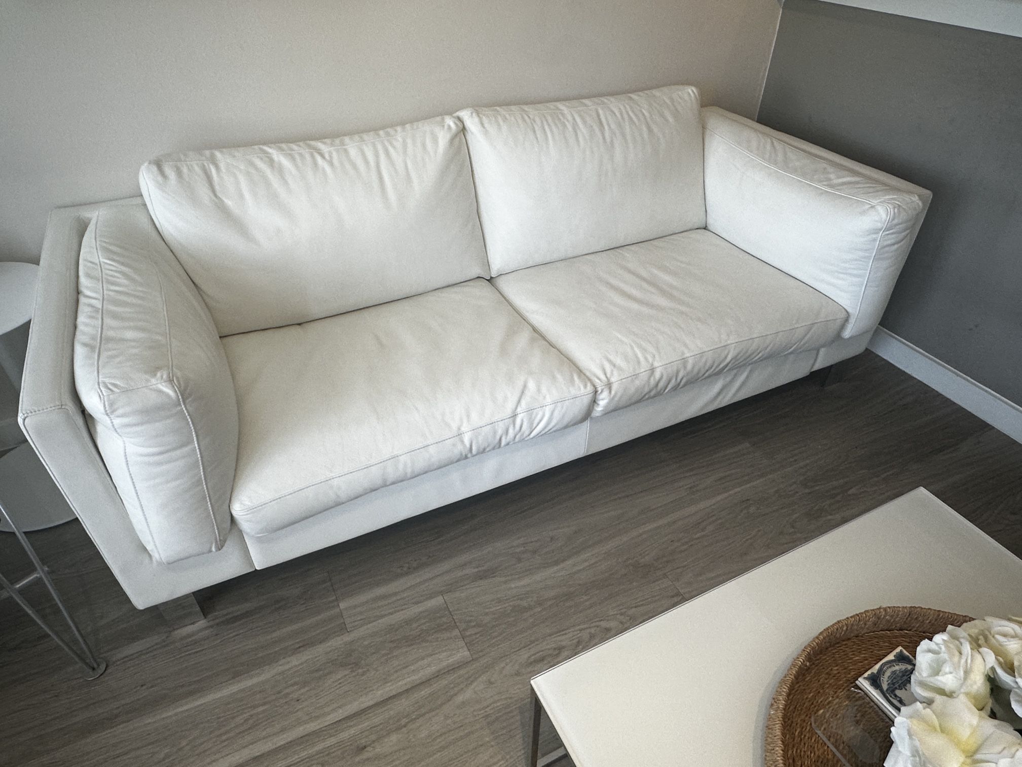 White Leather Calligaris Italia Sofa