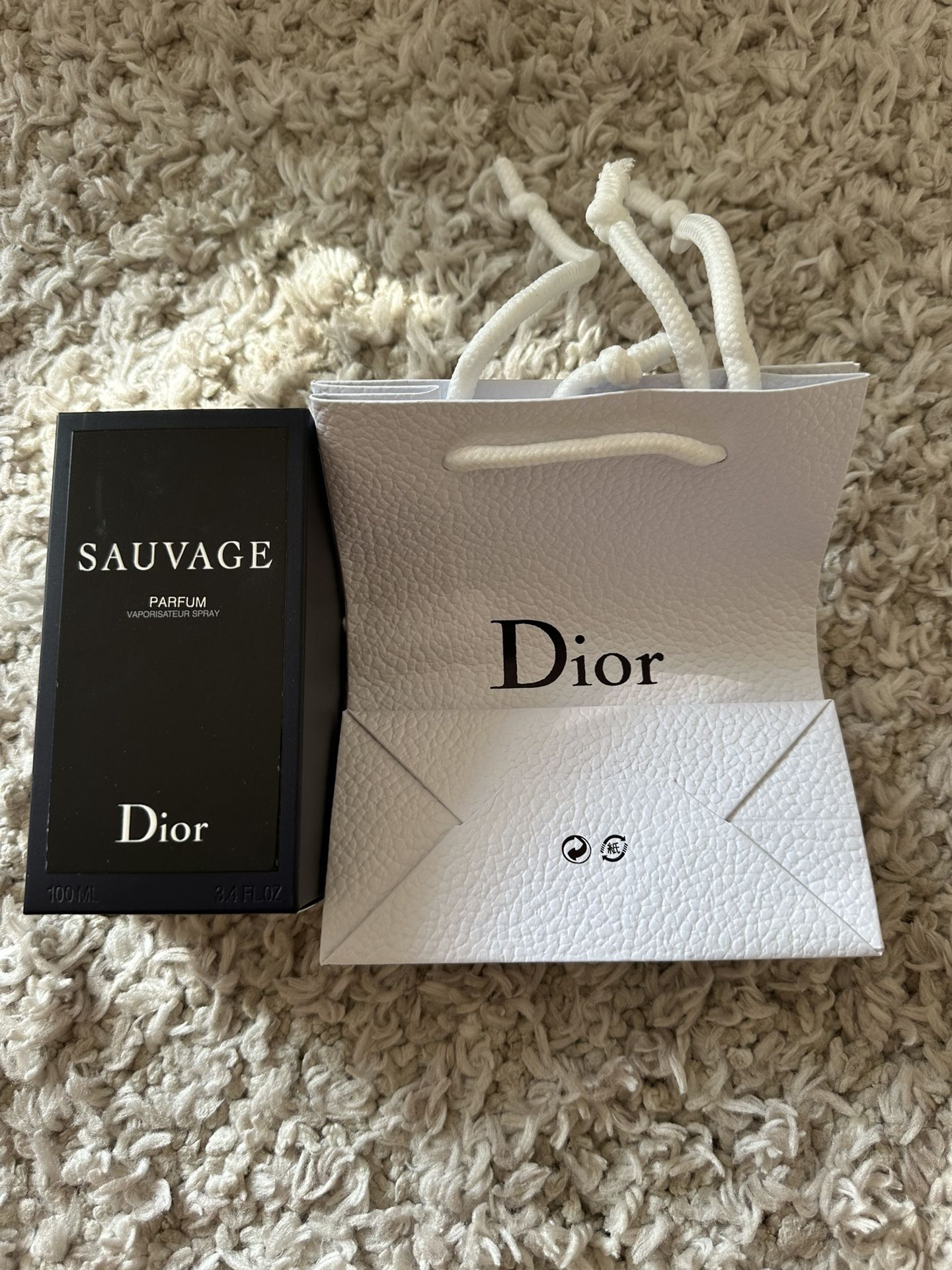 Dior sauvage bag hotsell