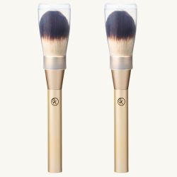 2 Pieces Of Sonia Kashuk™ Essential Point Blush Brush No. 173