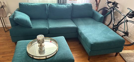 Moving Out Sale. Macy’s Sectional For Sale!