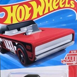 2025 Hot Wheels Small Bloc Target Red Edition 3/12 HYY40 7/250