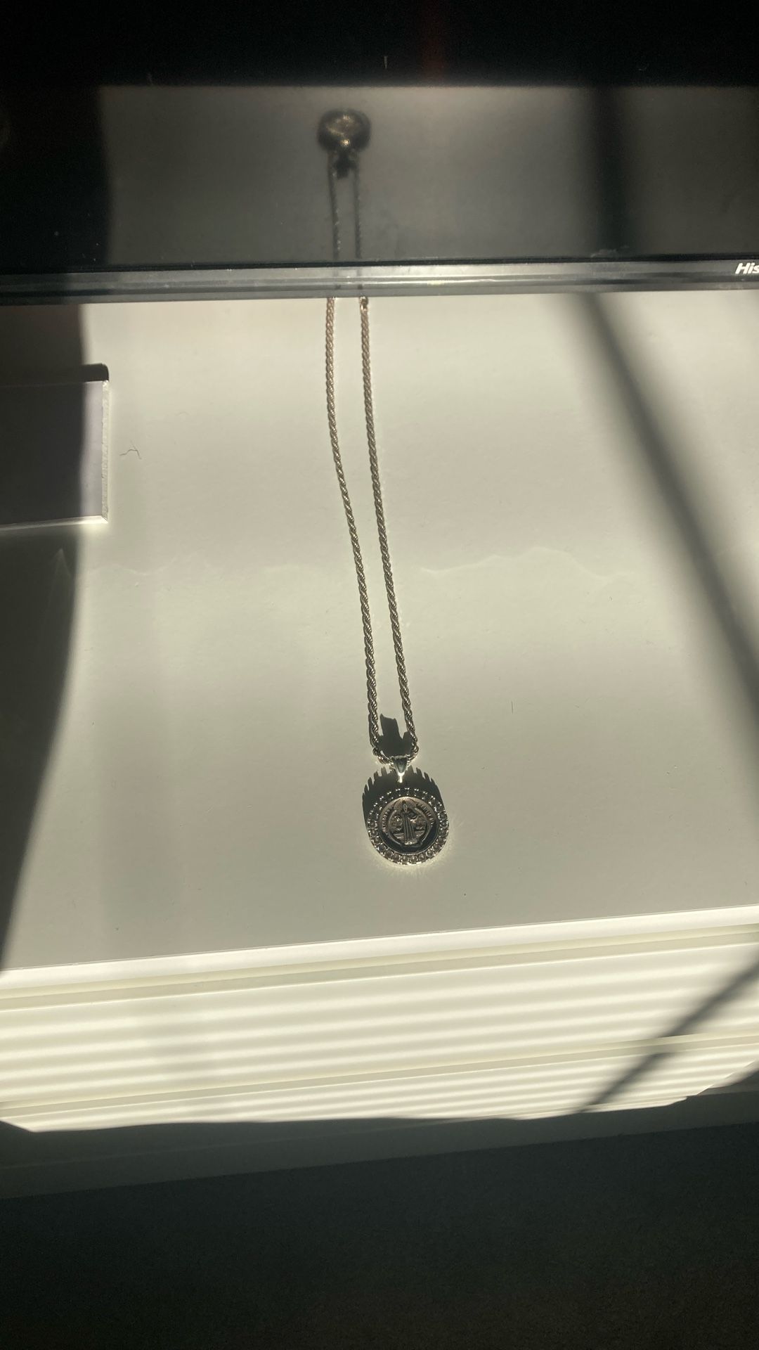 Silver chain With Pendant