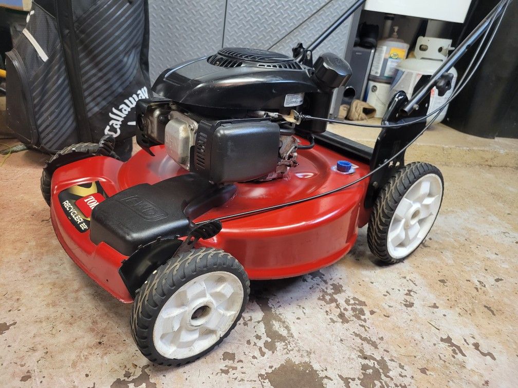 Toro Self Propelled Lawn Mower 