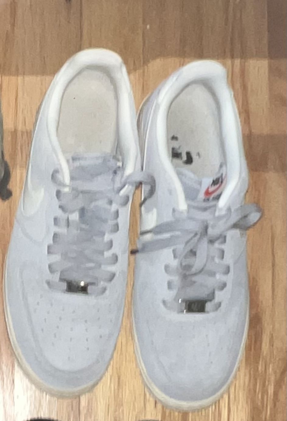 Af1 Size 8.5 Reebok Size 7.5