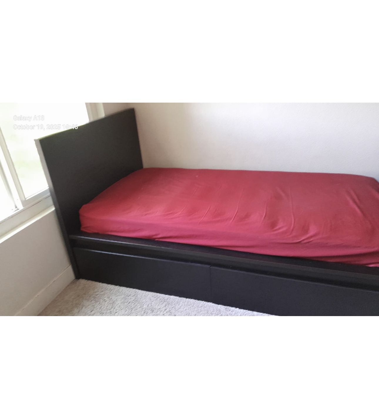 Twin Bed Frame/ Single Bed Frame 