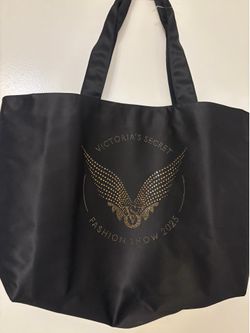 Victoria secret tote