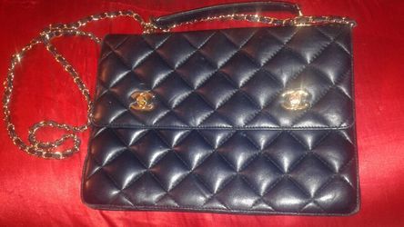 Vintage lambskin CHANEL bag