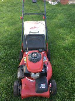 Craftsman lawnmower with Honda motor