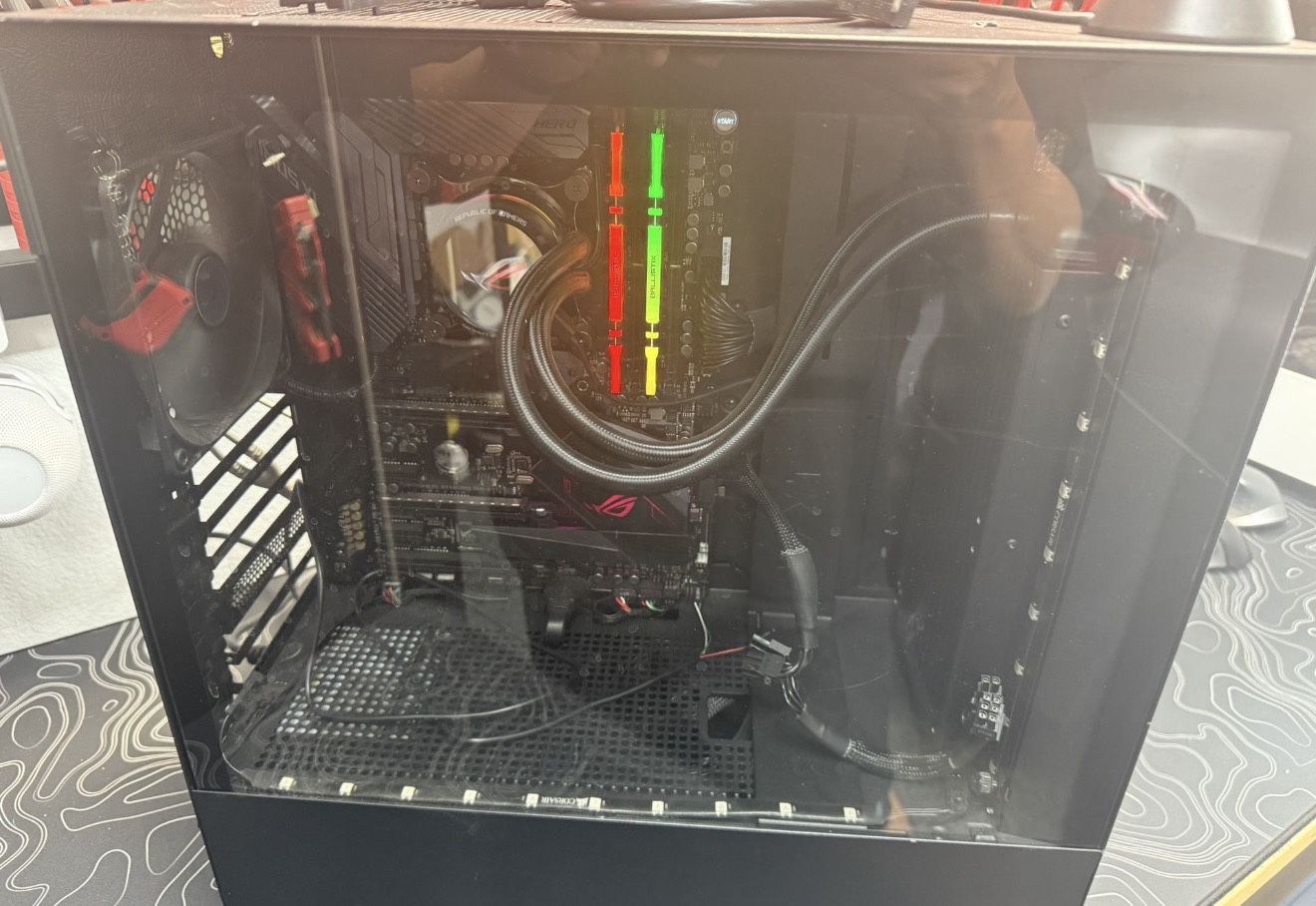 Gaming PC i7-9700k 3.6ghz 500gb SSD and 2TB drive