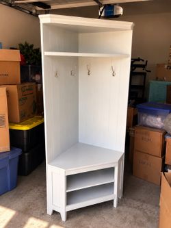 White Entryway Hall Tree / Mud Bench