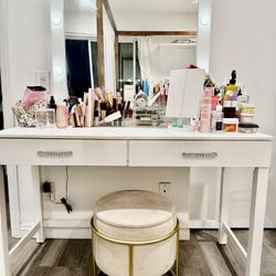 Makeup Vanity