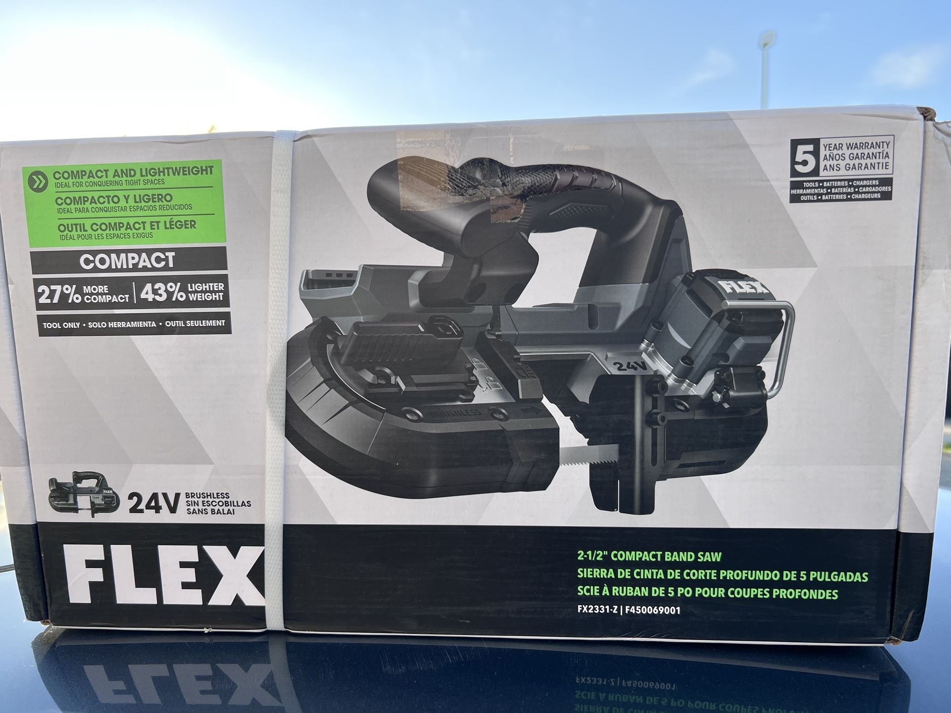 FLEX COMPACT 24 Volts 2.5-in Portable Band Saw (Tool Only)
