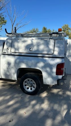 Utility camper