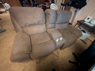 Recliner couch electric