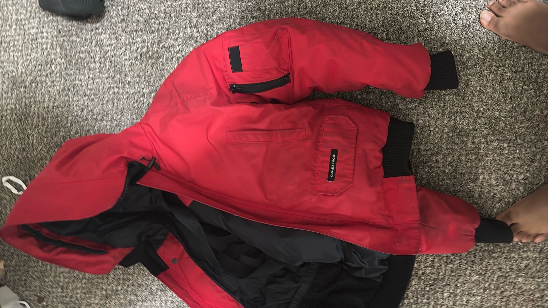 Canada Goose Medium Bomber