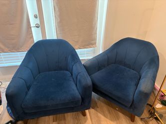 Set of two arm chairs
