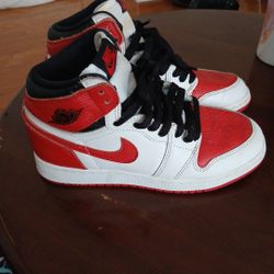 Nike Air Jordan Retro OG Heritage