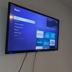 TV With Wall Mount