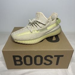 6M YEEZY BOOST 350 V2 Flax