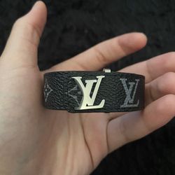 Louis Vuitton LV Slim Bracelet  Monogram Eclipse Black. 