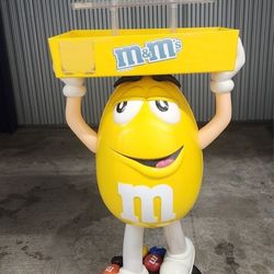 M&M Display Stand (MAKE AN OFFER)