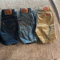 Levi shorts toddler boy 4/5 