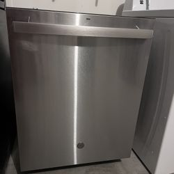 GE Stainless Steel Dishwasher 