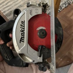 📌 Makita 7-1/4” Brushless Circular Saw – BL Motor – Electric Brake – Works Perfect