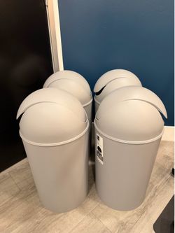 Umbra Grand Fliptop Trashcan