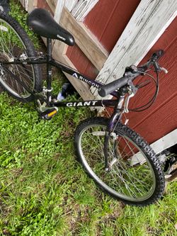bicycle GIANT bicycle