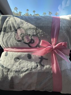 Hello Kitty Plush Blanket