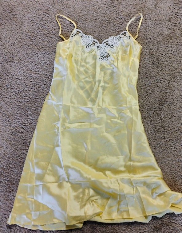 Silkysilk Nightgown