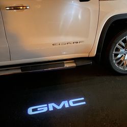 GMC Sierra Puddle Lights 