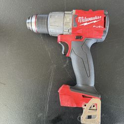 M18 FUEL 18V Lithium-lon Brushless Cordless 1/2 in. Hammer Drill/Driver (Tool-Only)
