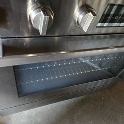 Bosch 800 Series 36" Stainless Steel Dual-Fuel Freestanding Range New