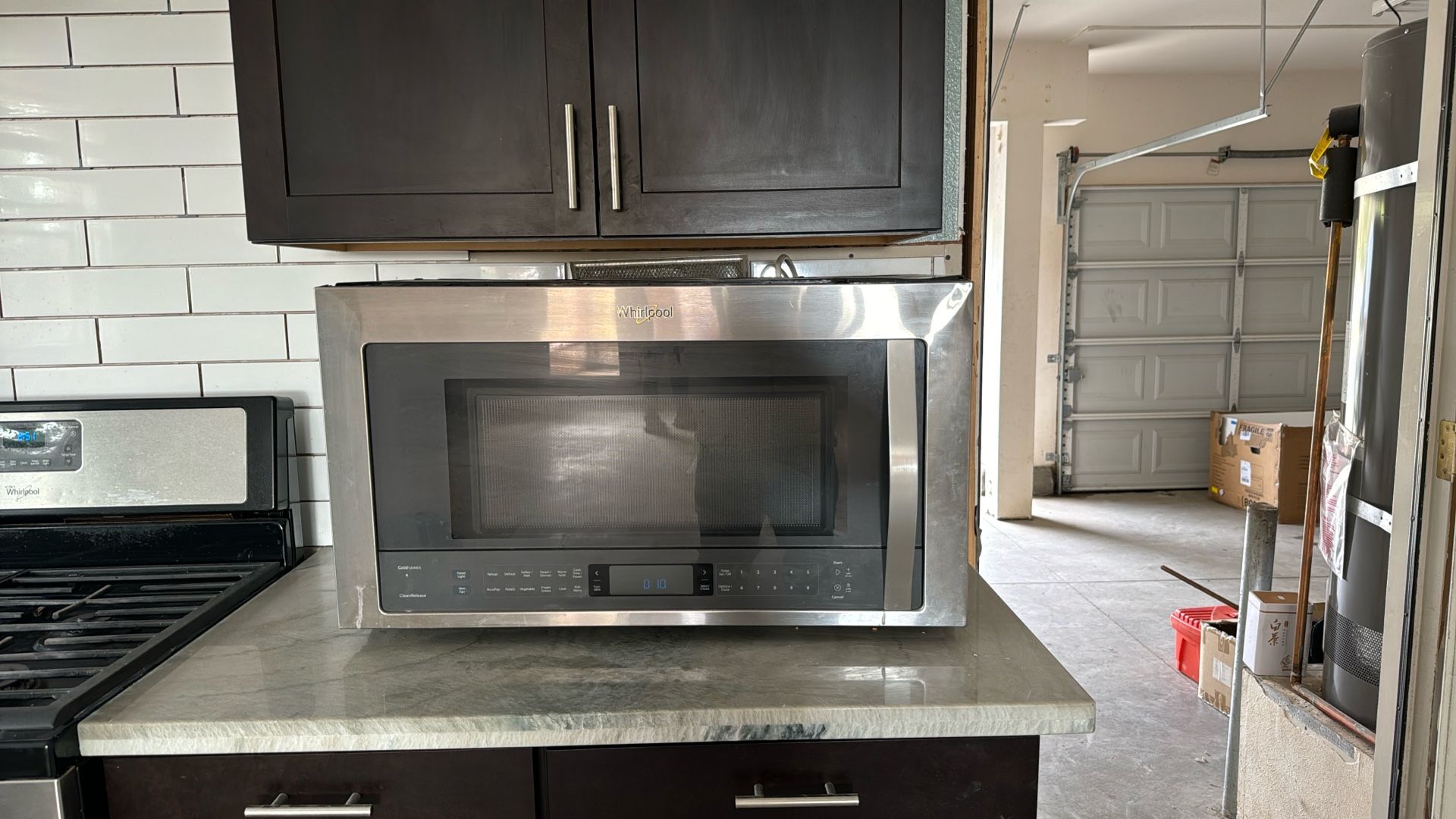 whirlpool Over-the-range microwave
