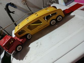 Vintage Structo Auto Hauler