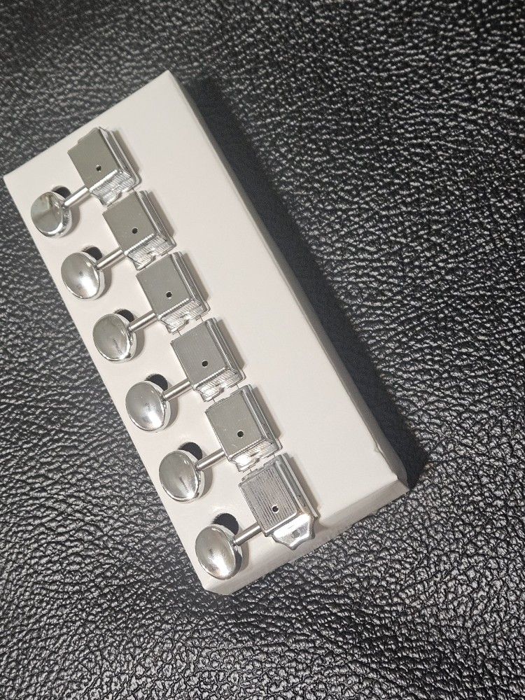 vintage style tuning machines