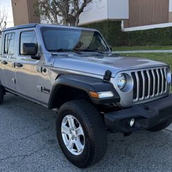 2020 Jeep Gladiator