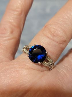 Beautiful Natural Blue Sapphire And White Cz's Size 7.