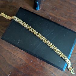 Nice 14k Gold Bracelet 