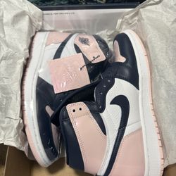 Air Jordan 1 Retro High OG Atmosphere 2021
