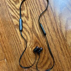 Pre-owned JBL Tune 110BT Only