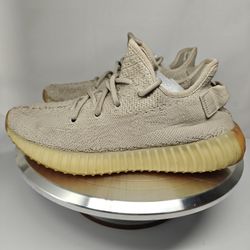 Size 6 US Men's adidas Yeezy Boost 350 V2 "Sesame"