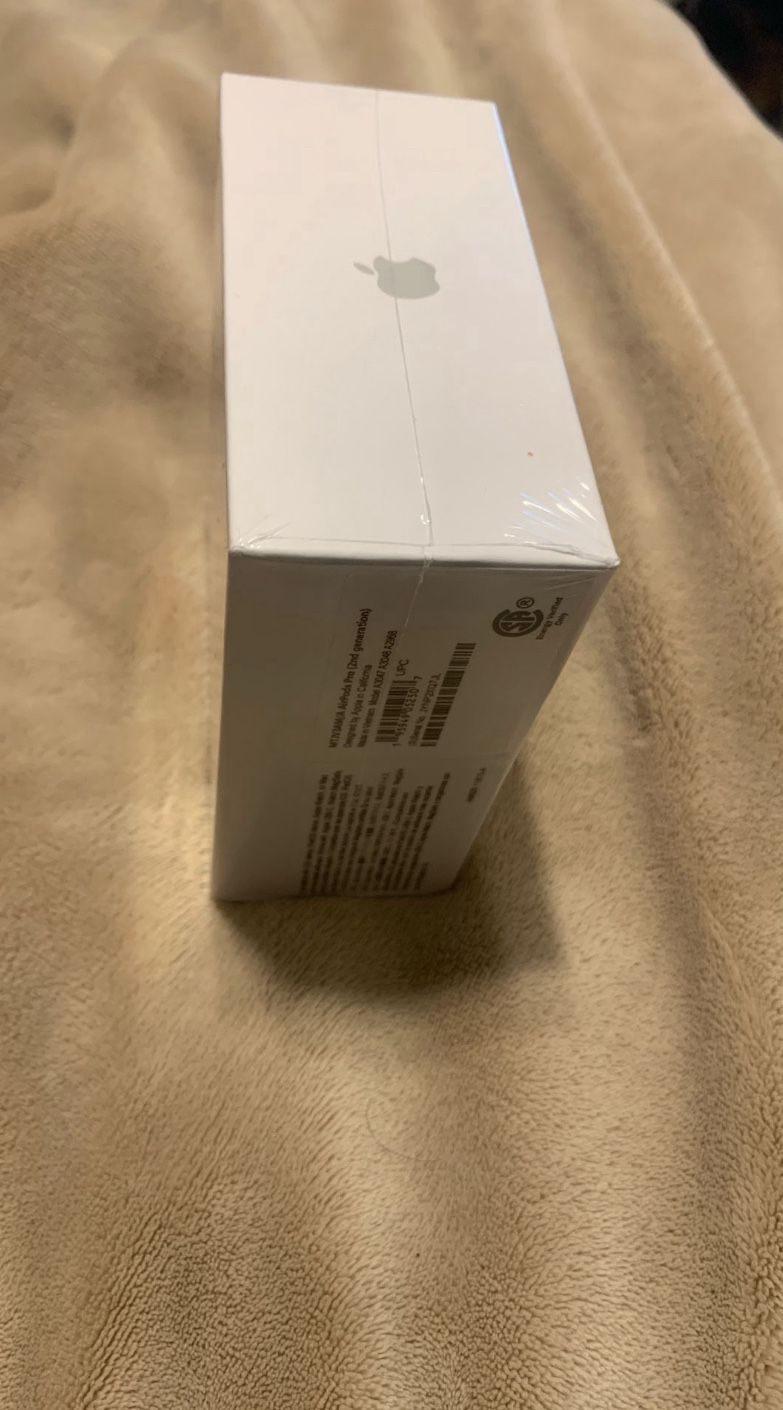 AirPods