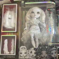 Shadow High Doll 
