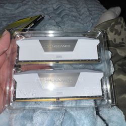 Ram DDR5 36-36-36-76 32 GB