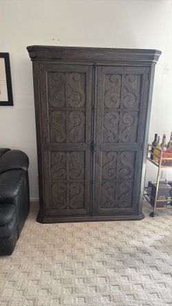 Magnussen Home Bellamy Door Chest