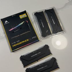 CORSAIR Vengeance RGB PRO DDR4 RAM 64GB (4x16GB)